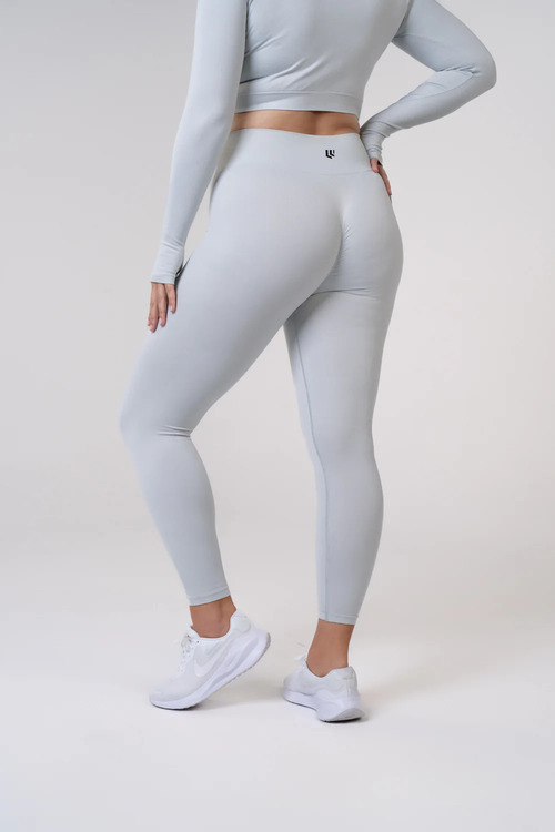 flexible-and-highly-stretch-able-leggings